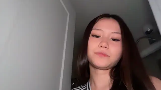luvvivii live