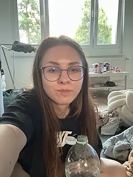 Isabella_honey live