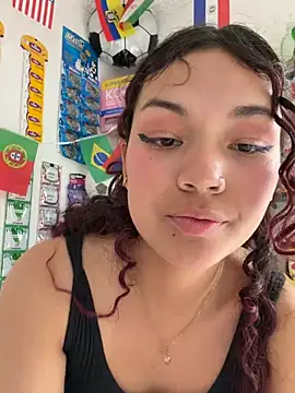 Camilla_Miller01 live