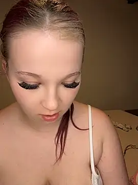 LittleChaosQueen live