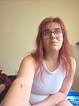 Ashloves_ live