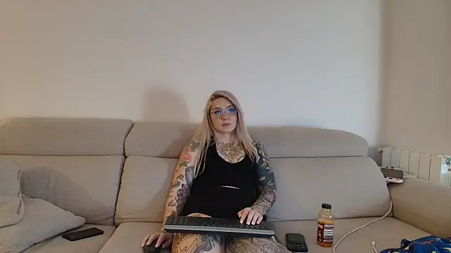 tattoobbgirl live