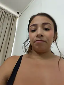 Hall_16 live