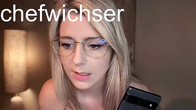 Lisaonthemoon live