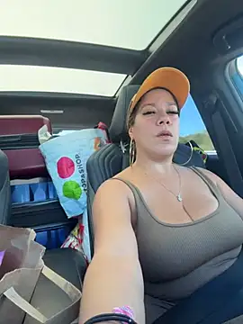 Bigbuttbrooklynn live
