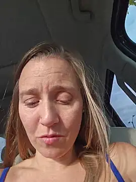 SkyelarsWorld live