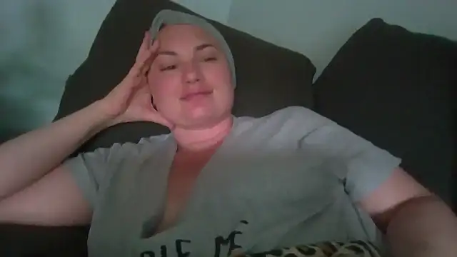 Emily33333 live