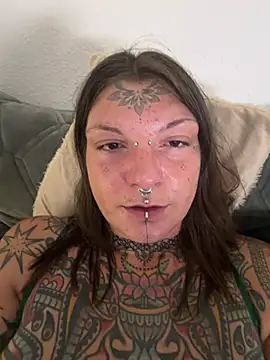 lizzardqueeen live
