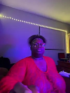 YummyAim299 live