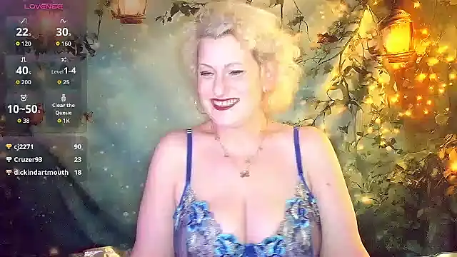 Blondie_the_librarian live