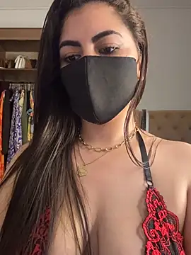 Hot-Sarah-arab live