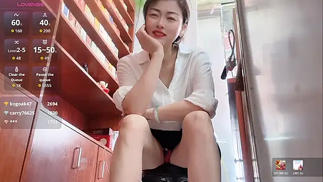 Maneki-nekoo live