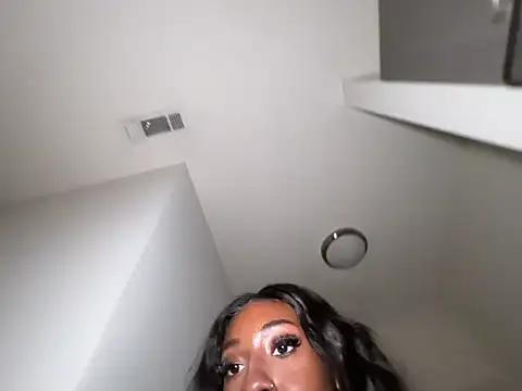 ebonydolled live