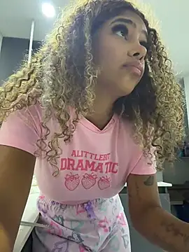 stormyy_ live