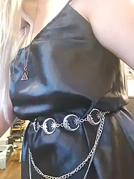 ScarletCallings_420 profile