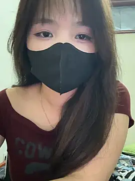 VyVy18 live
