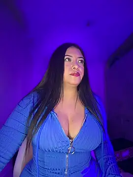 cami_ortiz__ live