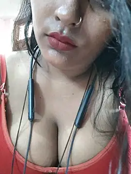 Jasmine_Januja live