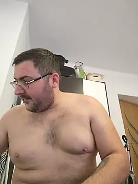 GabyAndrey93 live