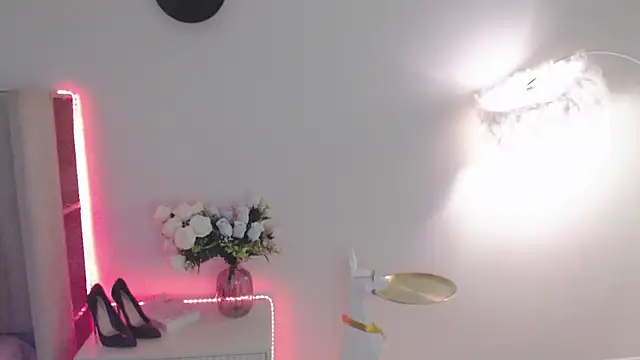 VeliaSai live