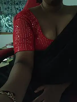 Malluivaniya live