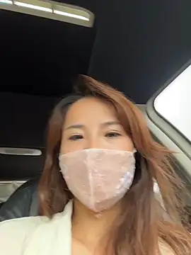 kiss_loo live