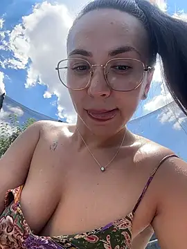 Bunny_Lush live
