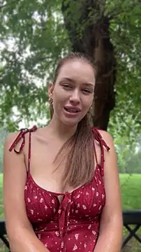 KikiWatson live