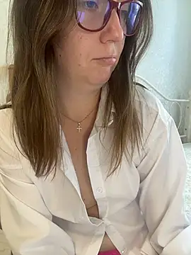 BeatriceTender live