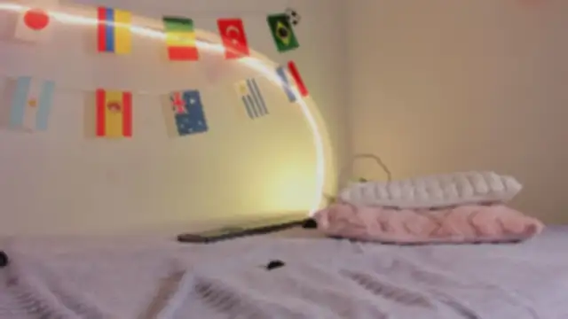 katiepeach_ live