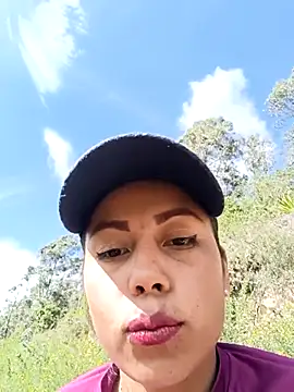_andrea30 live