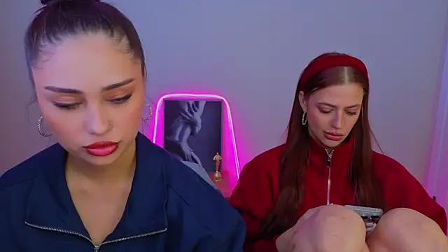 Sofia_Plump live