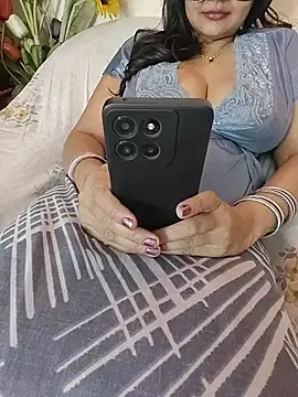 kaamuk_shweta live