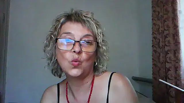 ElizabethGorden live