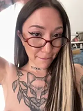 SaintSquirt live