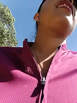 _andrea30 live