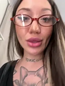SaintSquirt live