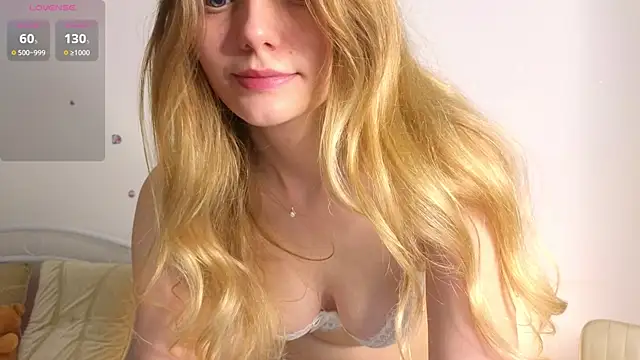 Maily__Trees live