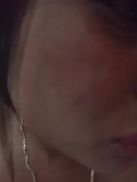 DaniellaGiraldo live