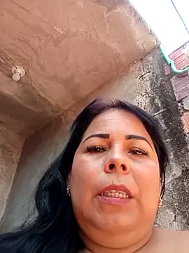 Mother-Big-tits live