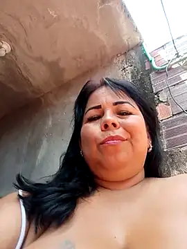 Mother-Big-tits live