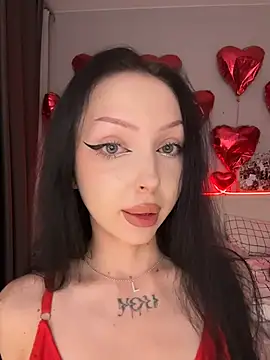 Lina_Thornton_ live