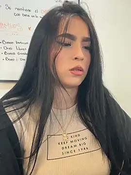 Sara_fernandez- live