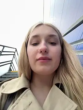 Polly_Pop live