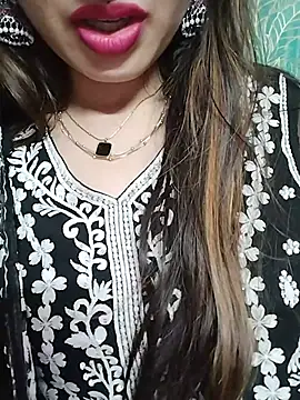 Noor_Darliing live