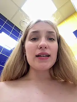 Polly_Pop live