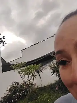 Angeel_white25 live