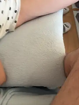 jessieandjames29 live