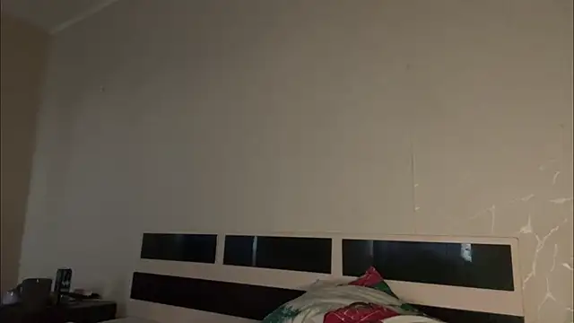HolyCute profile