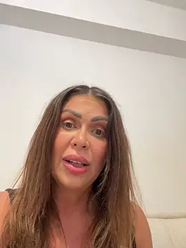 Evelyn_Anya live